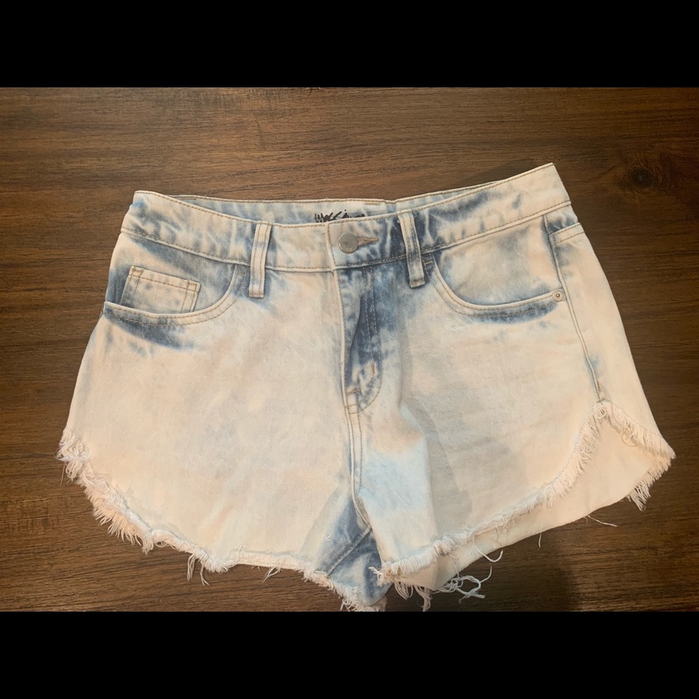 Mossimo High Rise Shorts - Picture 4 of 6